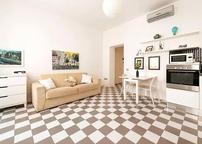 Celestia Canal View Renovated Appartamento *